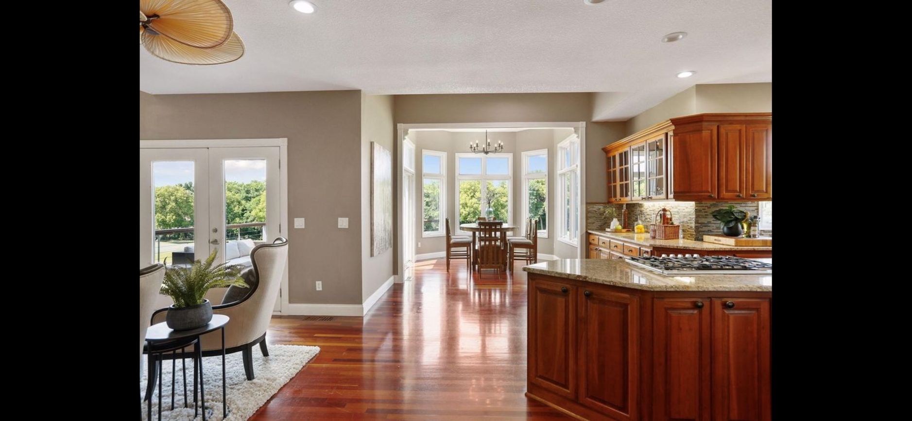 Move-out cleaning for an empty kitchen in a Prior Lake home